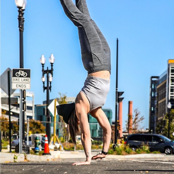 Meet your Posher, Cat - Picture 7 of 8